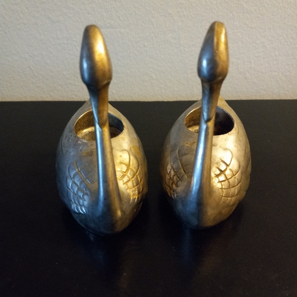 Vintage Swan Candlestick Holders - Picture 2 of 3
